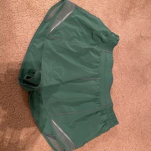Lululemon shorty short